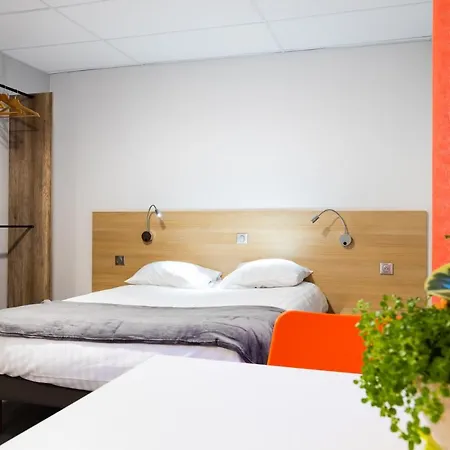 Hotel-restaurant Espace Squash 3000 *