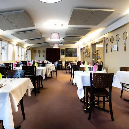 Hotel-restaurant Espace Squash 3000 *