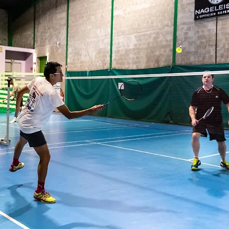Ξενοδοχείο Hotel-restaurant Espace Squash 3000 *