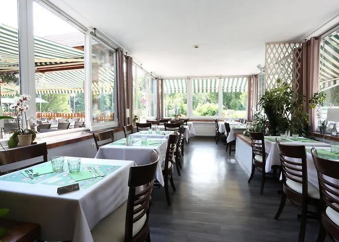 Hotel-restaurant Espace Squash 3000 *